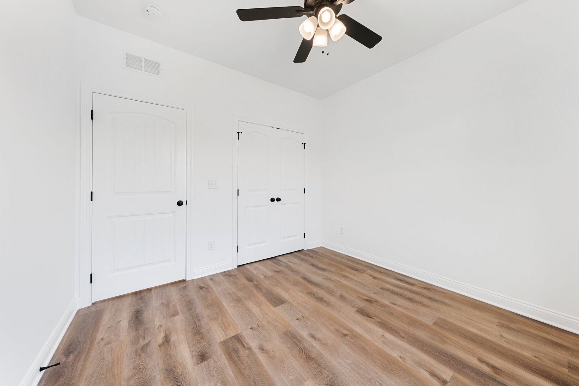 12 Web Or Mls Dsc00526