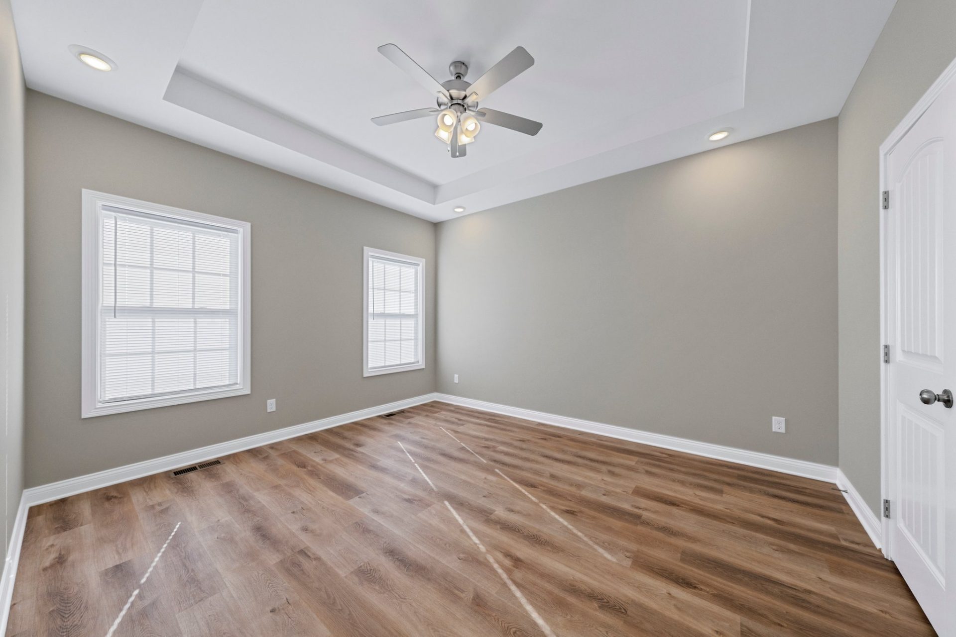 13 Web Or Mls Dsc00382