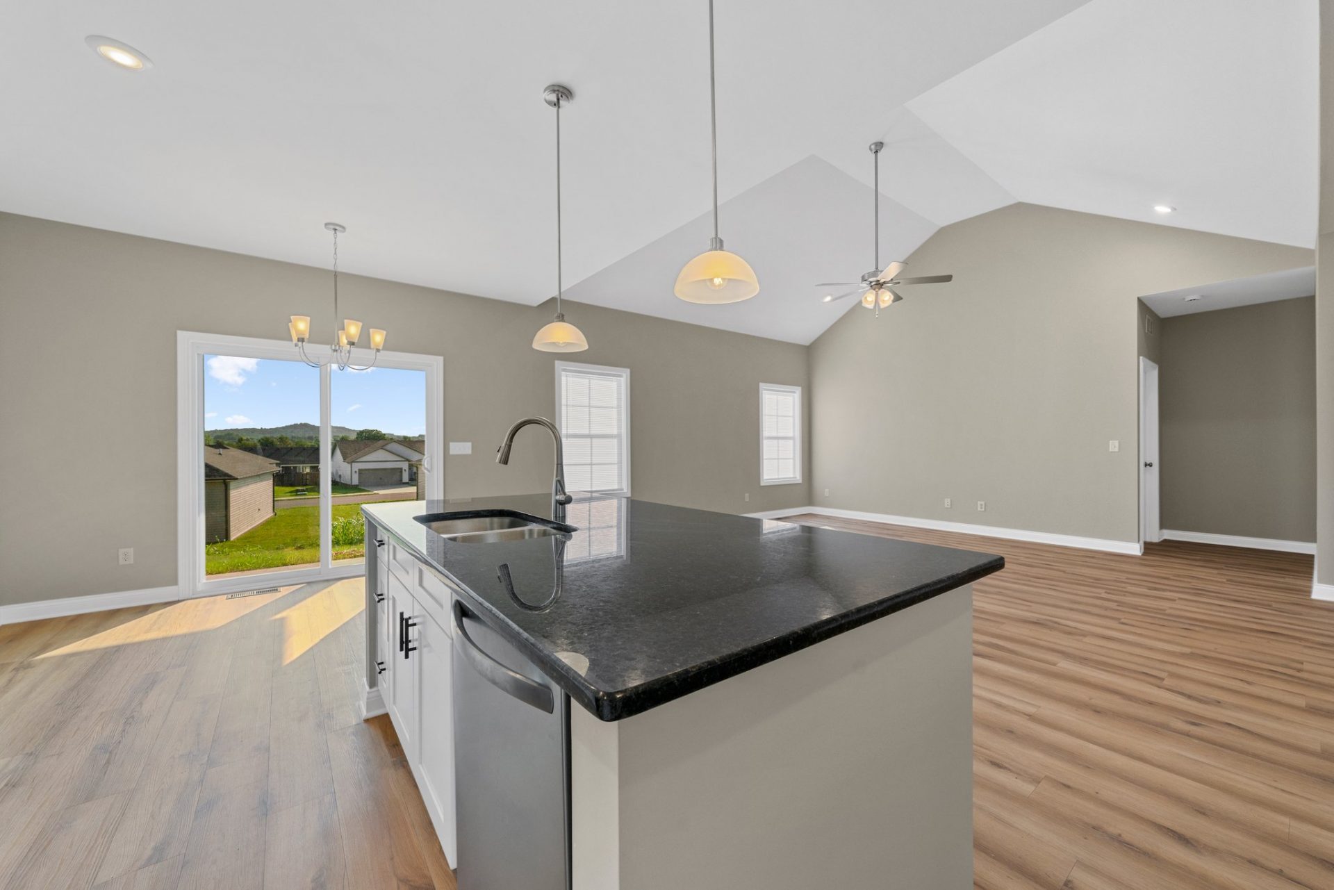 21 Web Or Mls Dsc00334