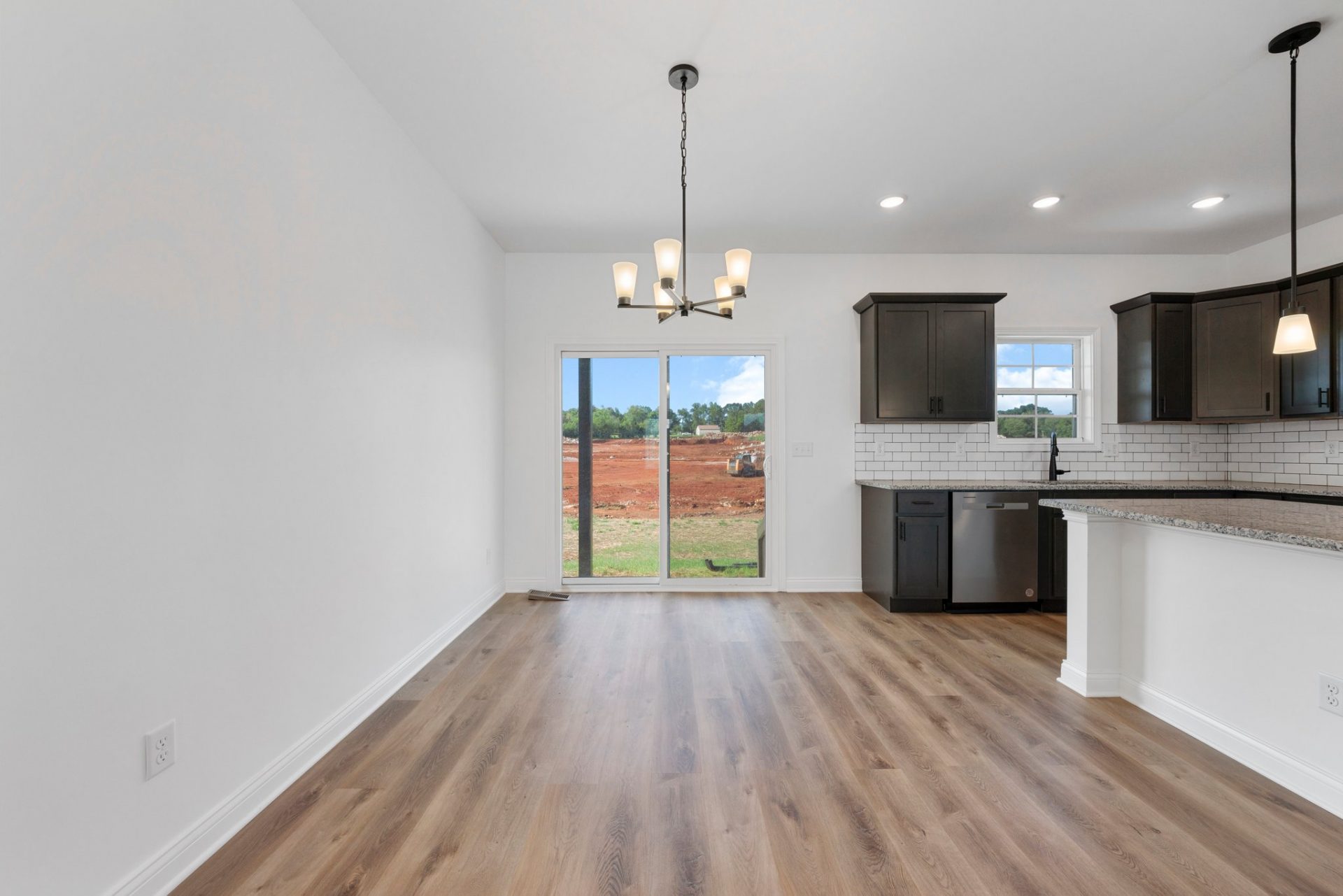 21 Web Or Mls Dsc00553