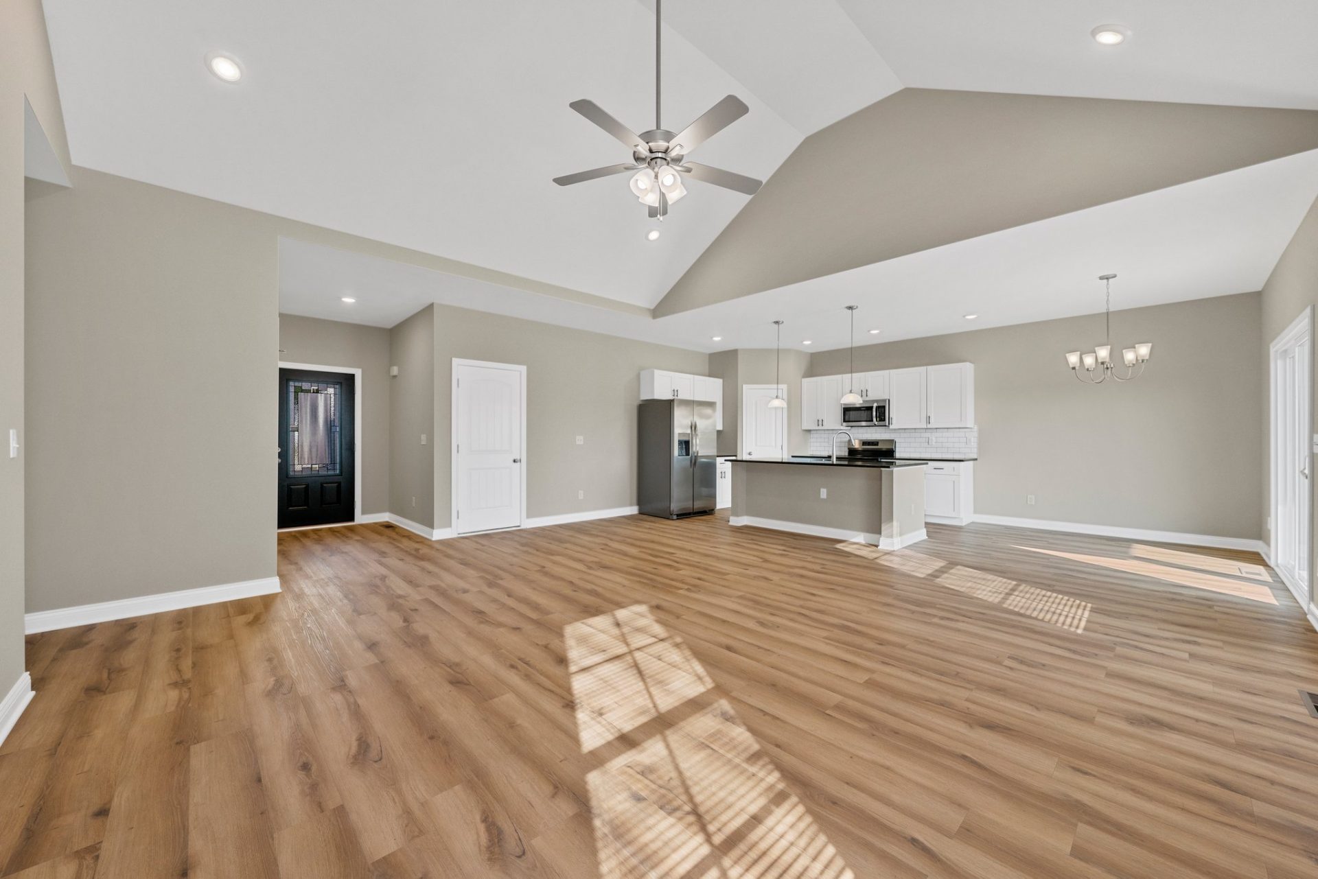 26 Web Or Mls Dsc00349