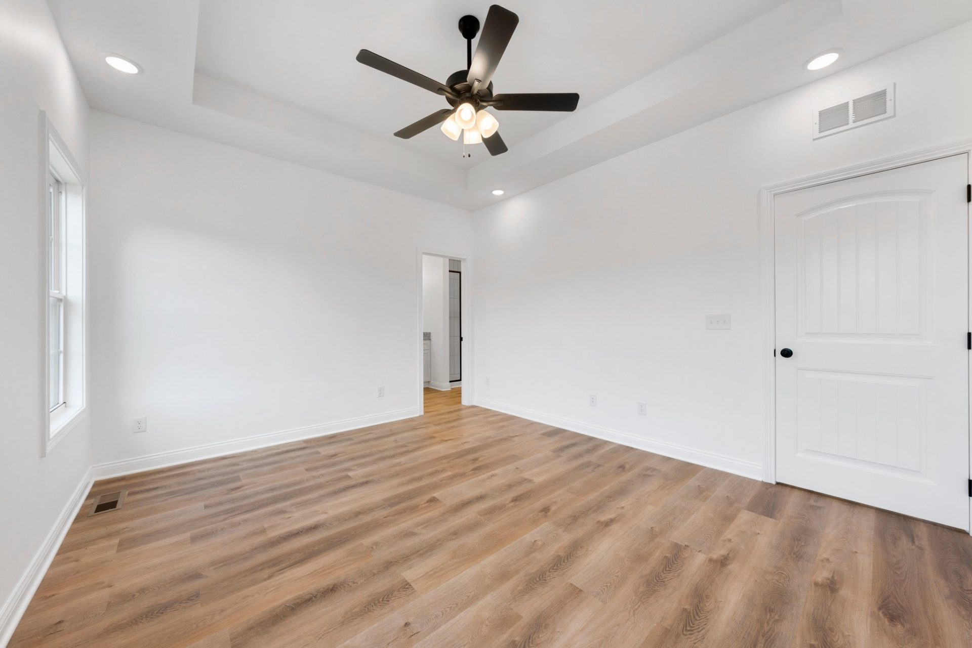 6 Web Or Mls Dsc00508